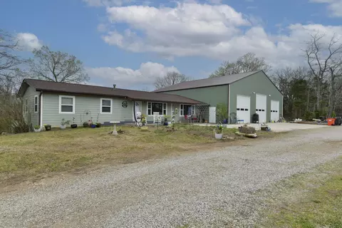 Exterior - 26385 Rustic Road Rd, Shell Knob, MO 65747 photo 2 of 7