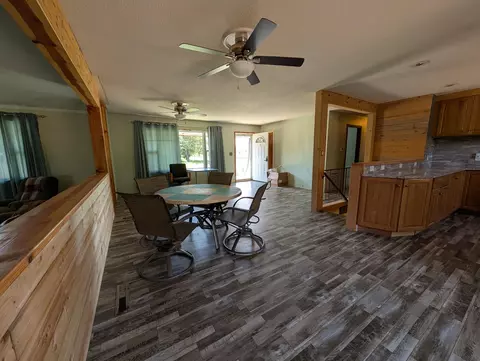 Dining - 26385 Rustic Road Rd, Shell Knob, MO 65747 photo 4 of 4