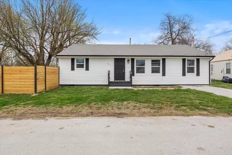 117 W Madison St, Buffalo, MO 65622