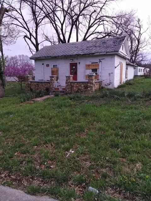 7182 N Plum St, Birch Tree, MO 65438 photo 1