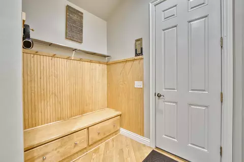 Entry Way - 4788 S Sydney Ave, Springfield, MO 65810 photo 11 of 16