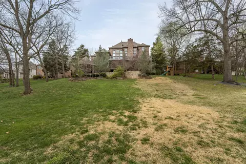 Exterior - 4788 S Sydney Ave, Springfield, MO 65810 photo 26 of 28