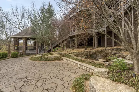 Exterior - 4788 S Sydney Ave, Springfield, MO 65810 photo 20 of 28