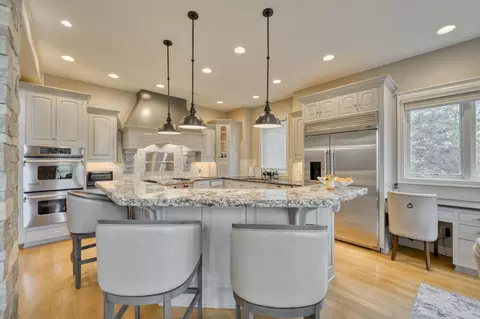 Kitchen - 4788 S Sydney Ave, Springfield, MO 65810 photo 1 of 9