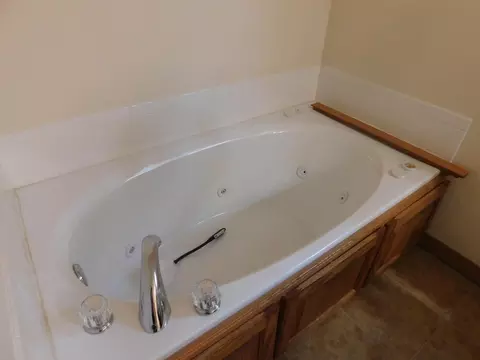 307 Penzance St, Monett, MO 65708 photo 7