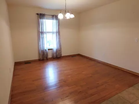 307 Penzance St, Monett, MO 65708 photo 3