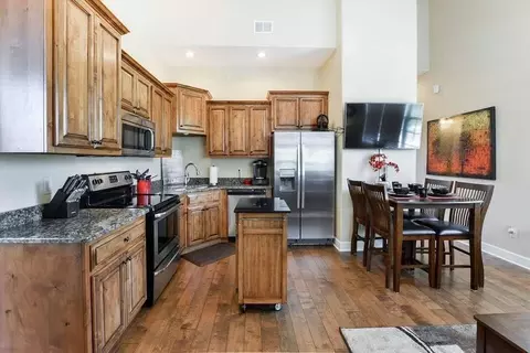 Kitchen - 47 Songbird Cir #6, Branson, MO 65616 photo 1 of 1