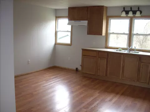 Living - 59 Landrace Loop, Tecumseh, MO 65760 photo 3 of 9