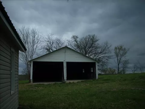 Exterior - 59 Landrace Loop, Tecumseh, MO 65760 photo 4 of 13