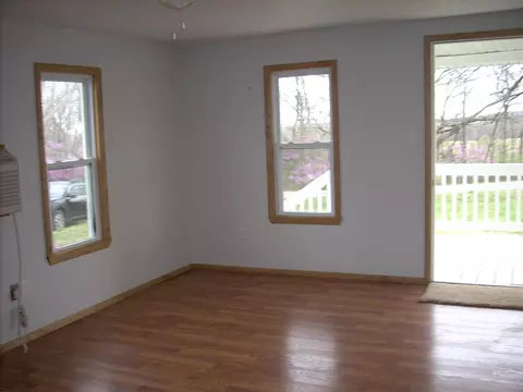 Living - 59 Landrace Loop, Tecumseh, MO 65760 photo 1 of 9
