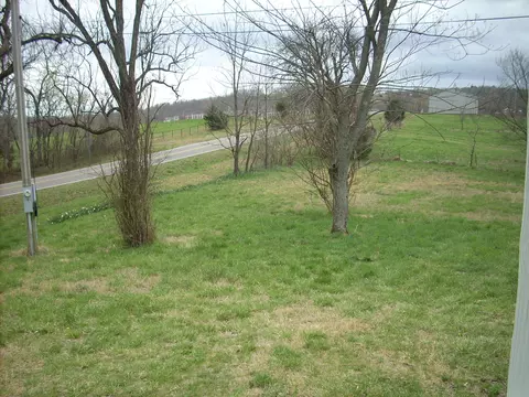Exterior - 59 Landrace Loop, Tecumseh, MO 65760 photo 3 of 13