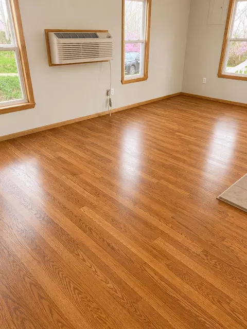 Living - 59 Landrace Loop, Tecumseh, MO 65760 photo 3 of 4