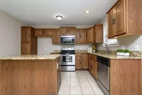 1003 W Bates Dr, Nixa, MO 65714 photo 7