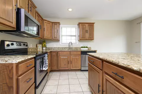 1003 W Bates Dr, Nixa, MO 65714 photo 8