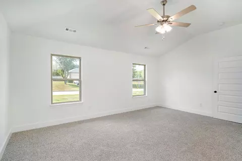 5213 S April Ct, Battlefield, MO 65619 photo 18