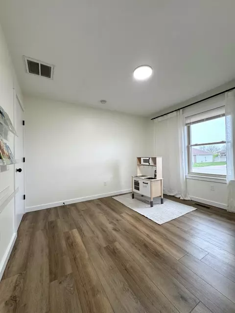 4445 W Huckleberry St, Springfield, MO 65802 photo 16