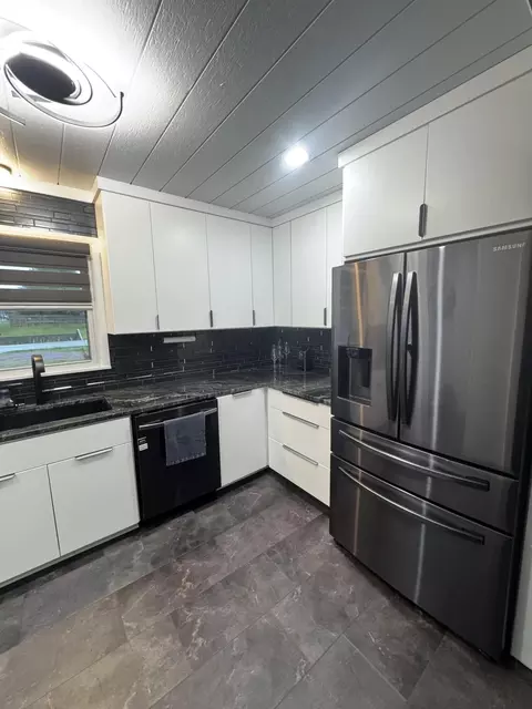 2332 E Washita St, Springfield, MO 65804 photo 2