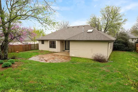 302 W Warren Ave, Ozark, MO 65721 photo 30