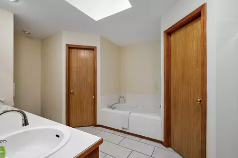 302 W Warren Ave, Ozark, MO 65721 photo 24