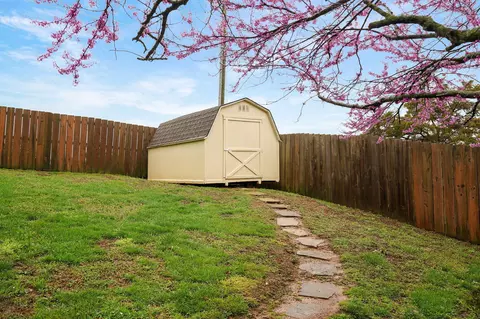 302 W Warren Ave, Ozark, MO 65721 photo 29