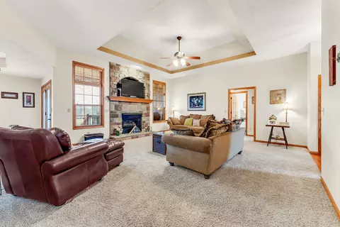 684 E Becky St, Willard, MO 65781 photo 8
