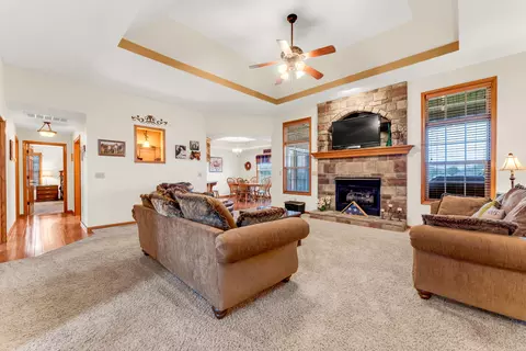 684 E Becky St, Willard, MO 65781 photo 7