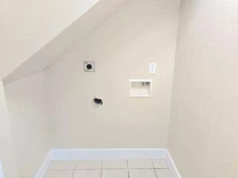 1511 W Lee St, Springfield, MO 65803 photo 14