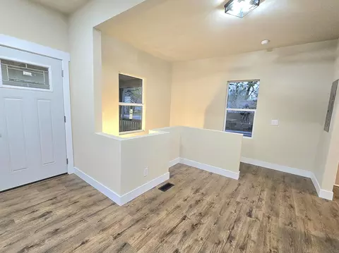 1511 W Lee St, Springfield, MO 65803 photo 5