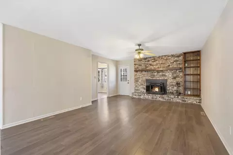 3449 S Newton Ave, Springfield, MO 65807 photo 7