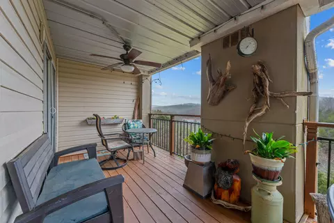 Exterior - 10 Woodpecker Ln #4, Branson, MO 65616 photo 3 of 4