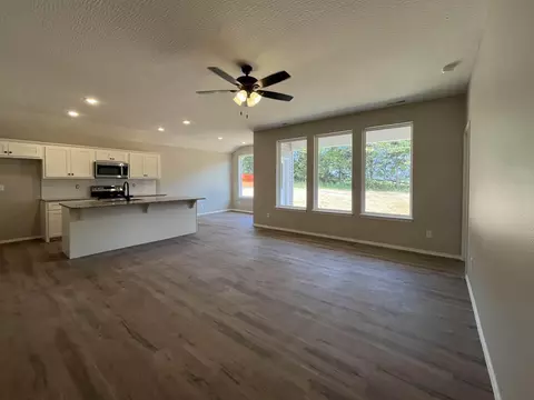 722 Swiss Rd, Marshfield, MO 65706 photo 3
