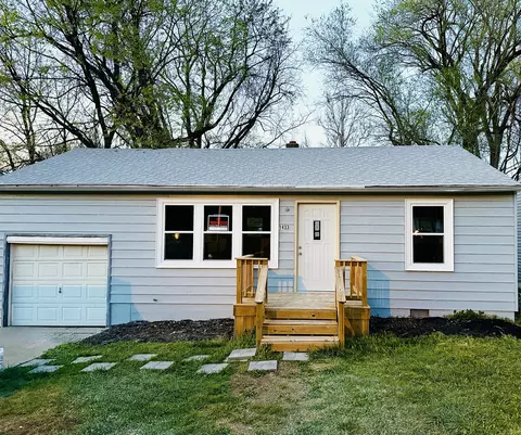 1433 E Pacific St, Springfield, MO 65803 photo 1