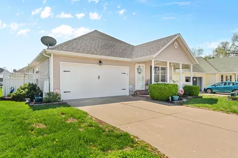 606 E Clay, Ozark, MO 65721 photo 2