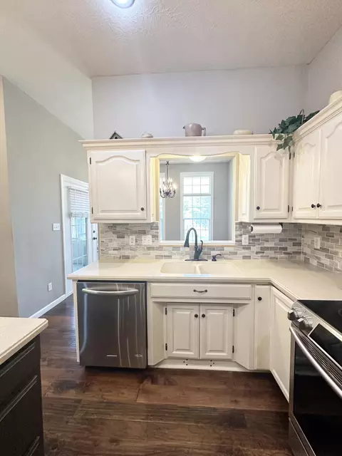 4129 E Windsong St, Springfield, MO 65809 photo 10