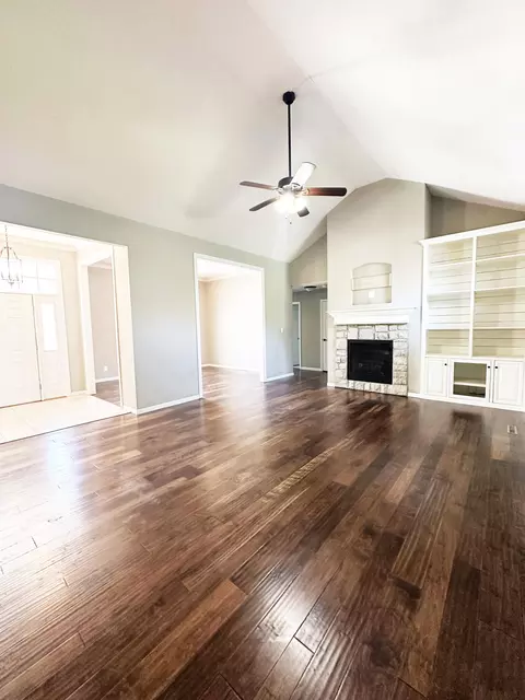 4129 E Windsong St, Springfield, MO 65809 photo 4