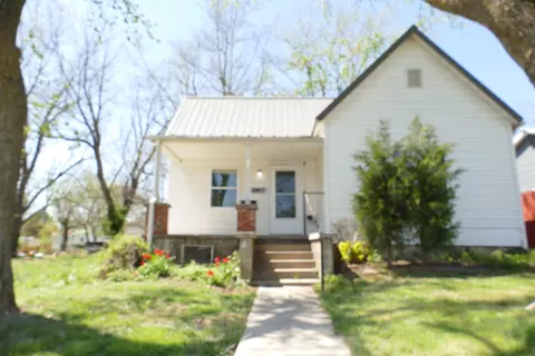614 9th St, Monett, MO 65708 photo 1