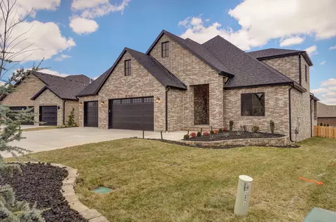 1686 N Marlowe Ave, Springfield, MO 65802 photo 2