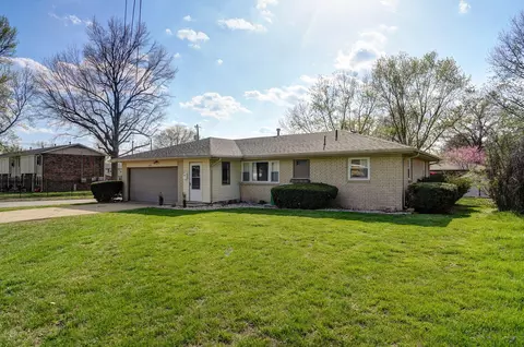 2469 S Dollison Ave, Springfield, MO 65807 photo 1