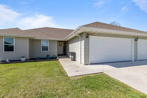 589 Hudson Ave, Republic, MO 65738 photo 3