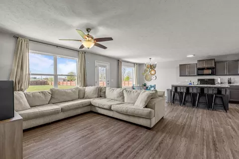 589 Hudson Ave, Republic, MO 65738 photo 8