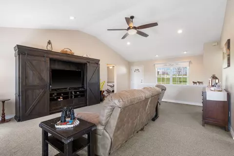 114 Hedge Apple Rd, Spokane, MO 65754 photo 8