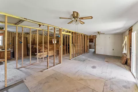 Entry Way - 175 Ivey St, Shell Knob, MO 65747 photo 1 of 5