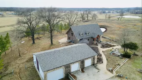 3321 Kentucky Rd, Seneca, MO 64865 photo 2