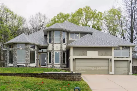 4027 E Dardenelle Pl, Springfield, MO 65809 photo 5