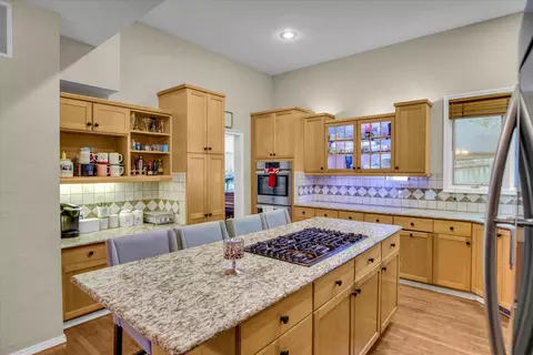 4027 E Dardenelle Pl, Springfield, MO 65809 photo 24