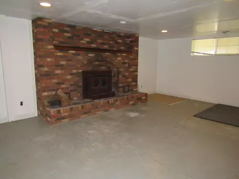 532 S Beverly St, Billings, MO 65610 photo 32