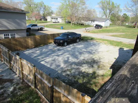 532 S Beverly St, Billings, MO 65610 photo 45