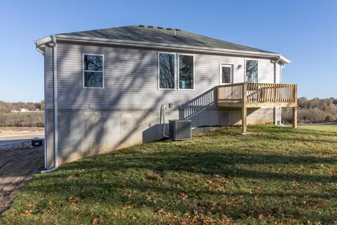 819 Holstein Ln, Marshfield, MO 65706 photo 2