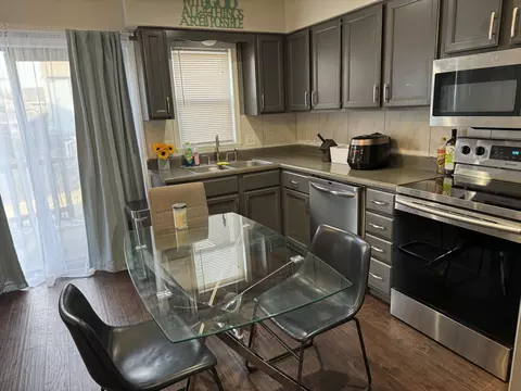 2700 S Ingram Mill Rd #8, Springfield, MO 65804 photo 4