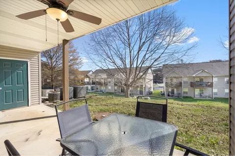 Exterior - 610 Abby Ln #2, Branson, MO 65616 photo 5 of 16